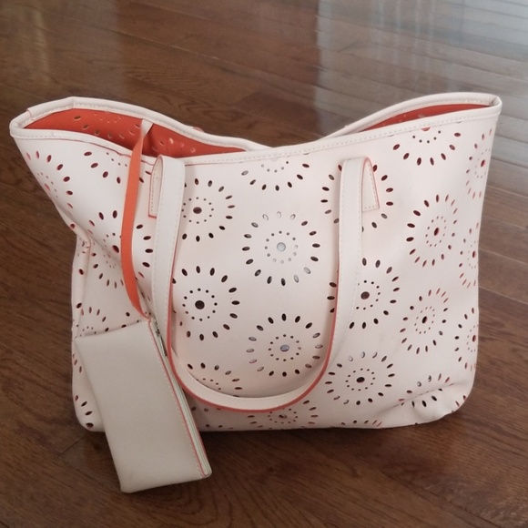 Handbags - Lazer cut out tote